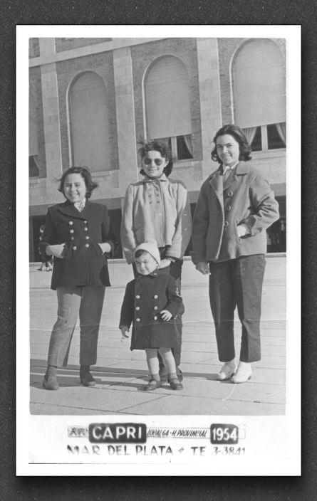 Pupi_K-Diana_Mau1954